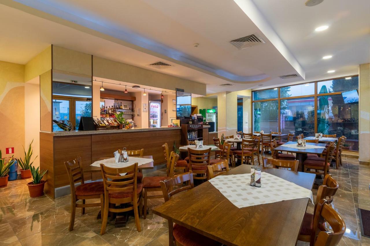 Adamo Hotel Varna Eksteriør bilde
