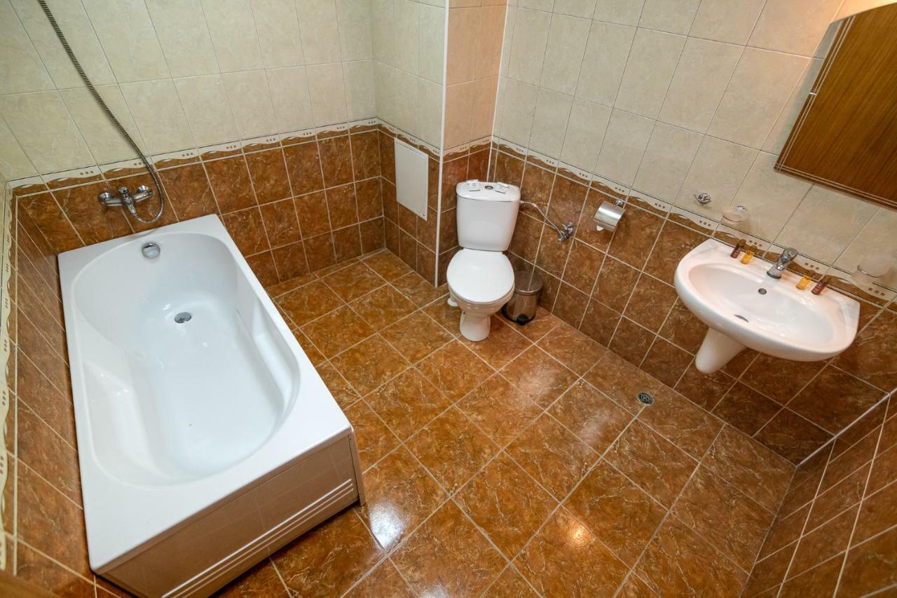 Adamo Hotel Varna Eksteriør bilde