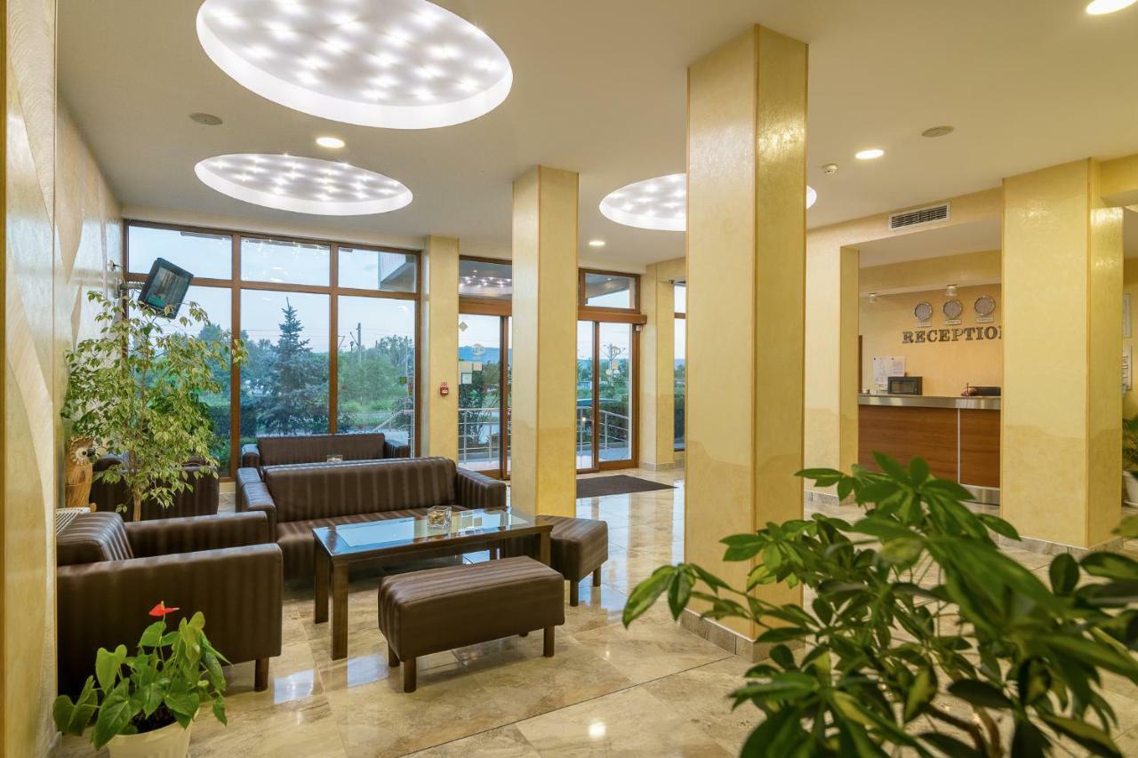 Adamo Hotel Varna Eksteriør bilde