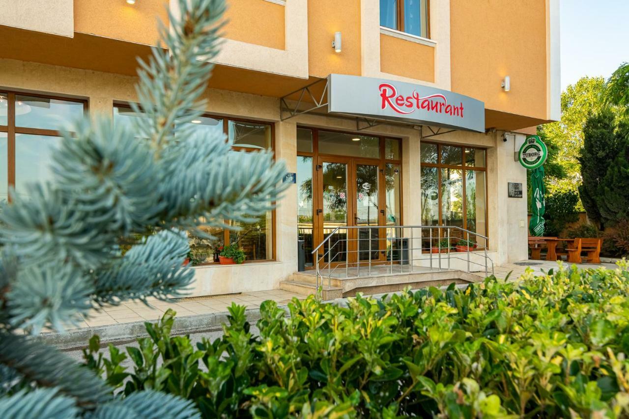 Adamo Hotel Varna Eksteriør bilde
