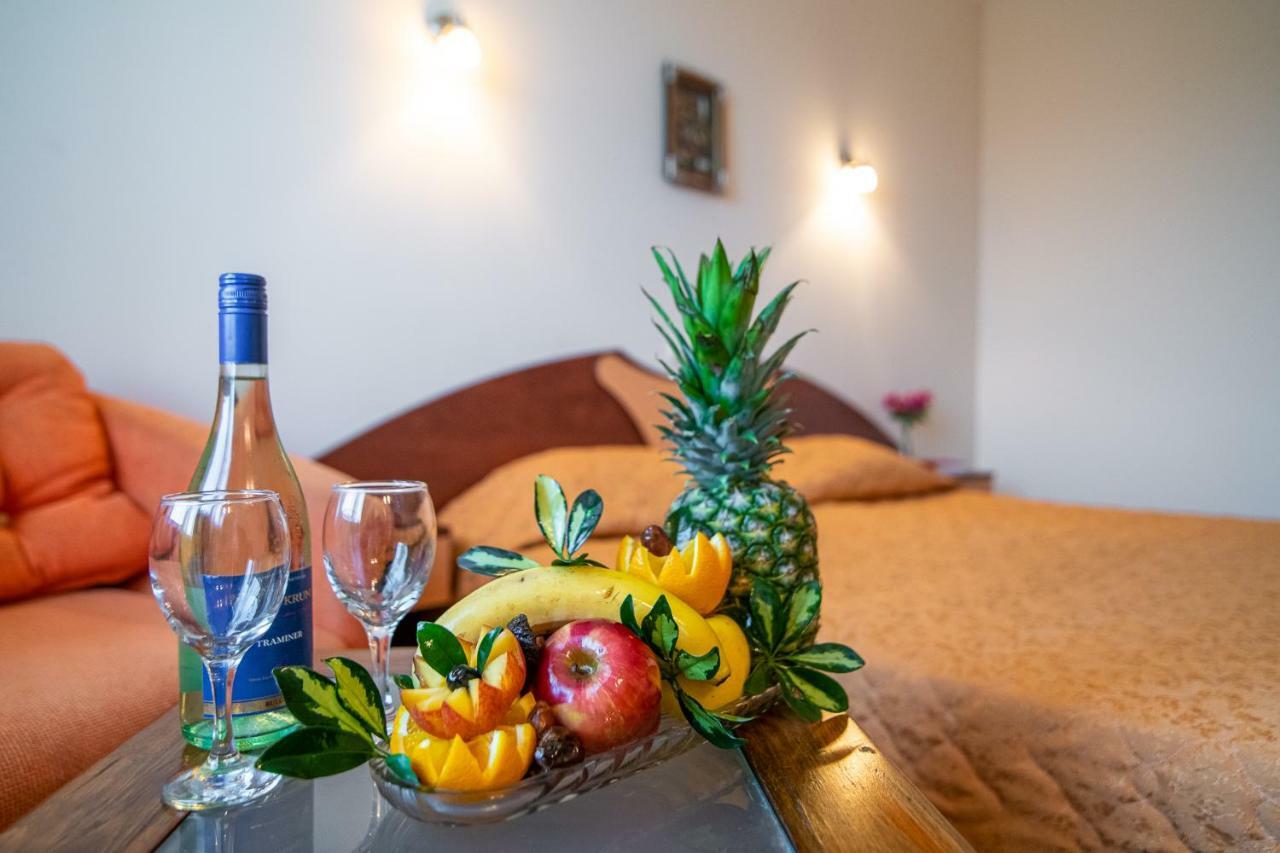 Adamo Hotel Varna Eksteriør bilde